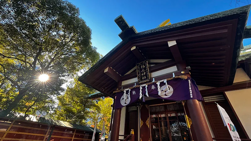 稲毛神社の拝殿